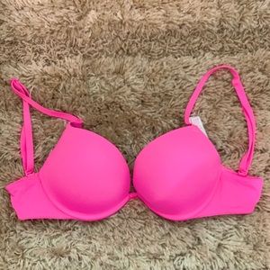 Wear Everywhere Super Push Up VS PINK Bra 32B